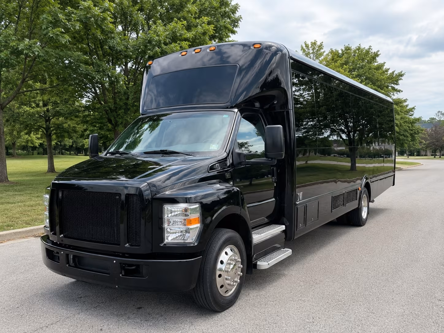 miami corporate retreat shuttle bus rentals