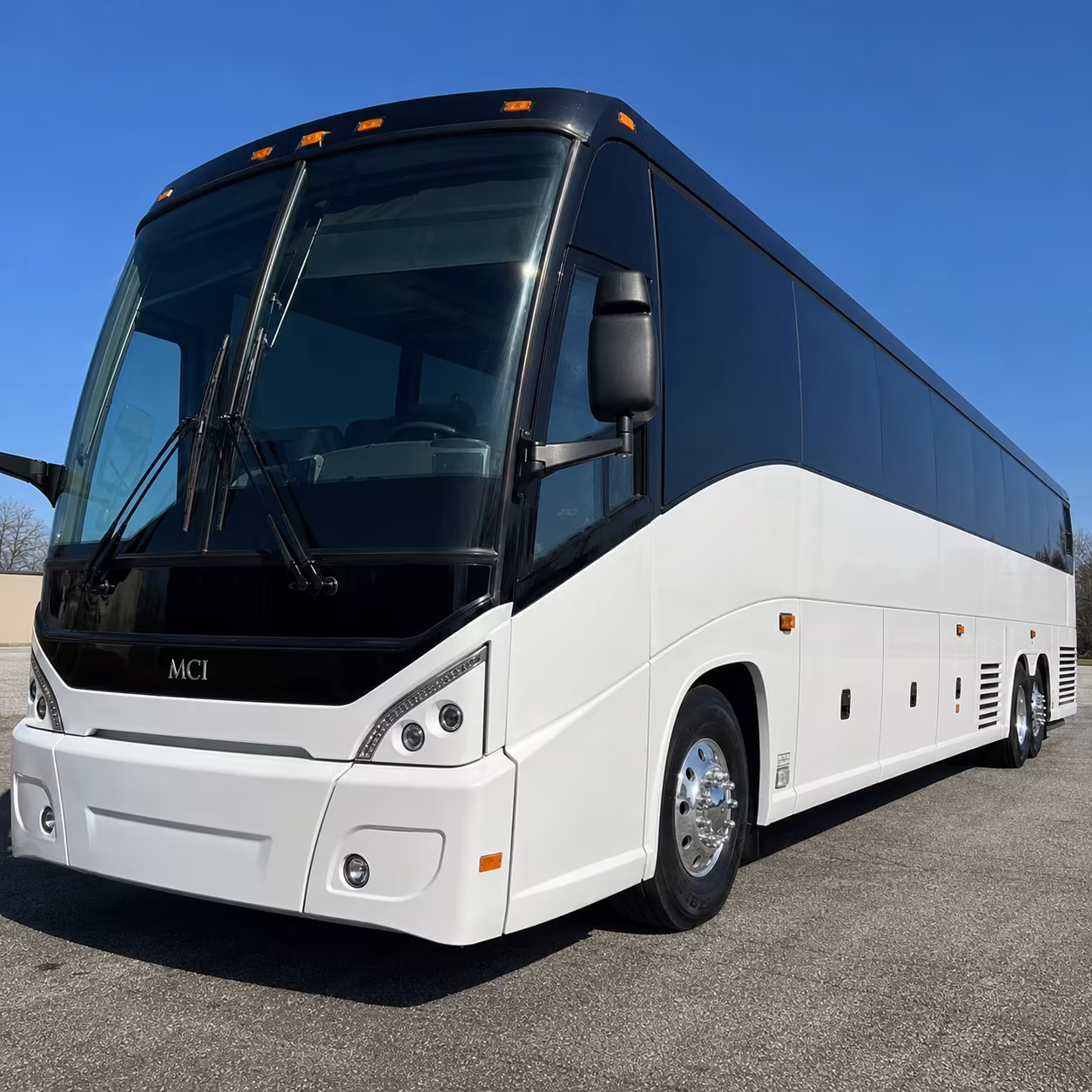 miami military base transfer and troop movement buses