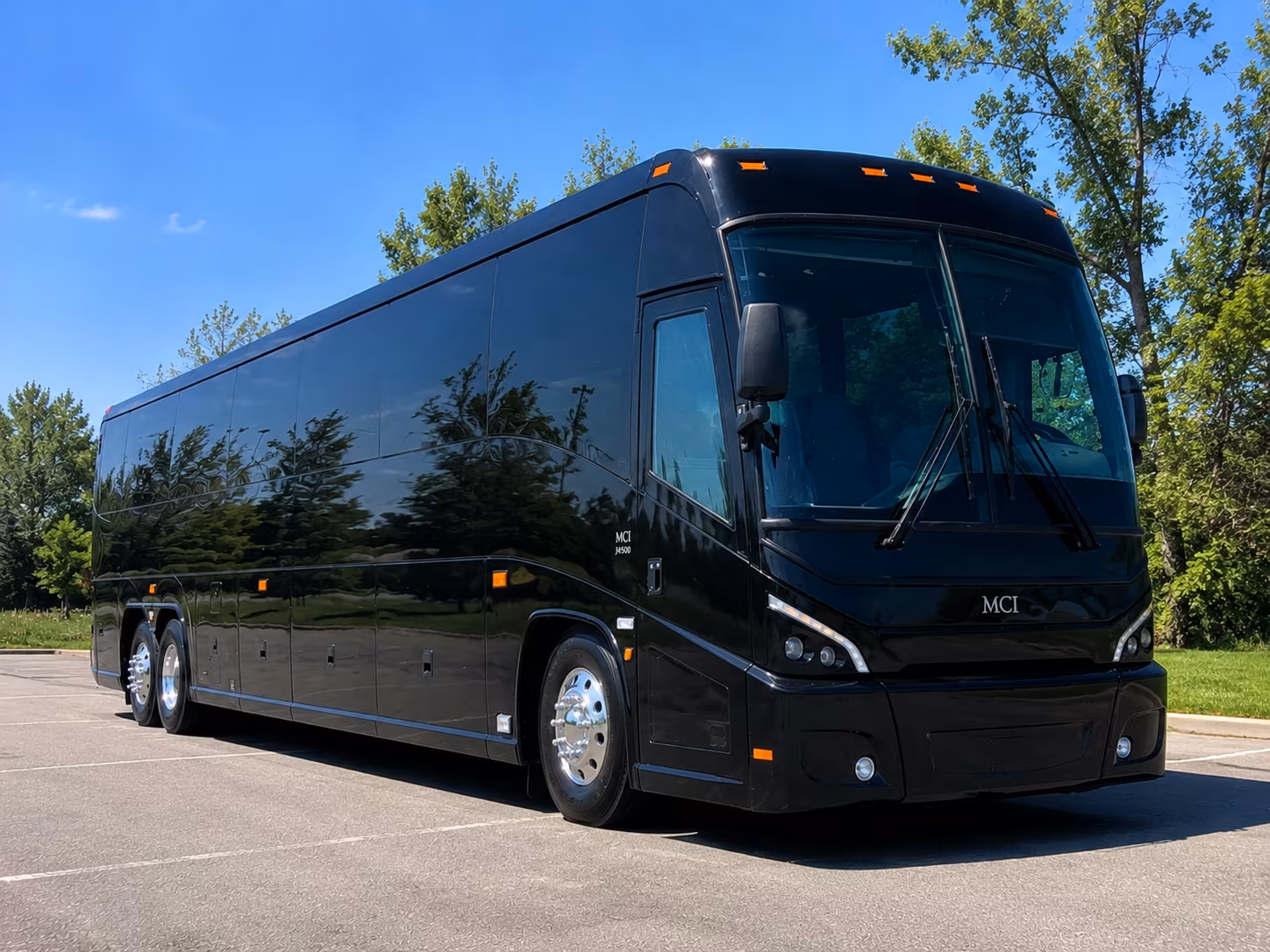 private charter buses for layovers in miami
